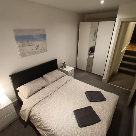 Lovely 2 Bedroom Serviced Apartment In London Exterior photo