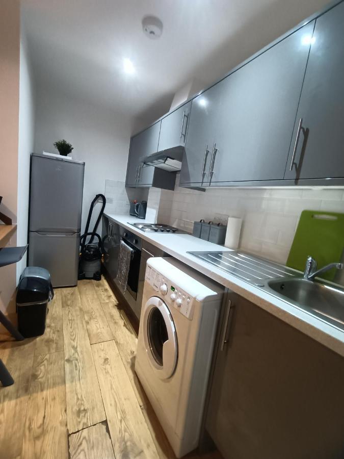 Lovely 2 Bedroom Serviced Apartment In London Exterior photo