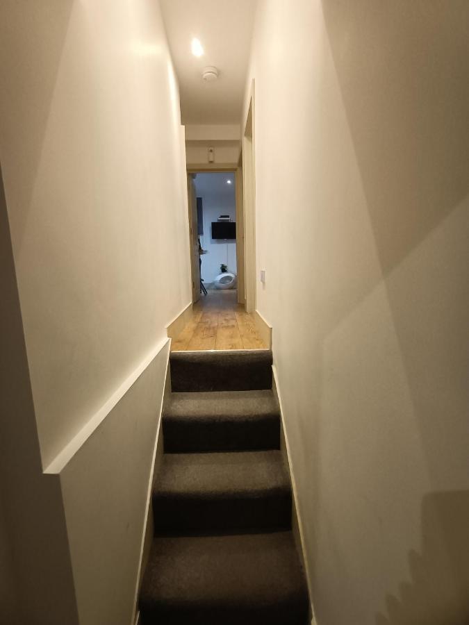 Lovely 2 Bedroom Serviced Apartment In London Exterior photo